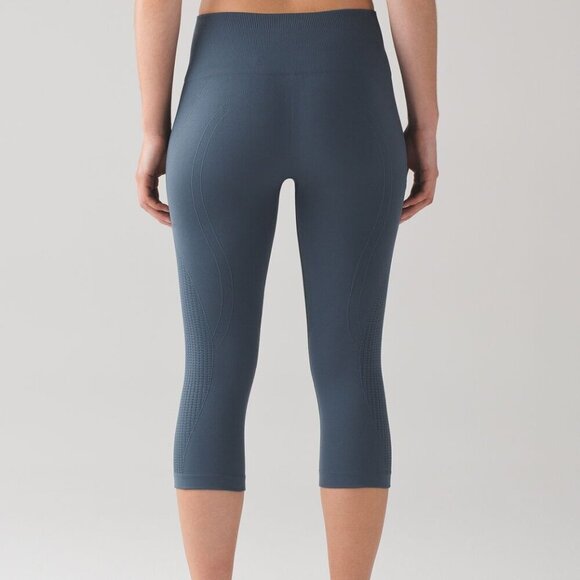 Lululemon Flow & Go Crop Leggings 17" Inseam Astro Blue 21868 - Picture 4 of 12